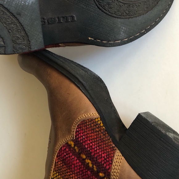 NWOT, Born Moe3 Western Boots - Picture 9 of 13